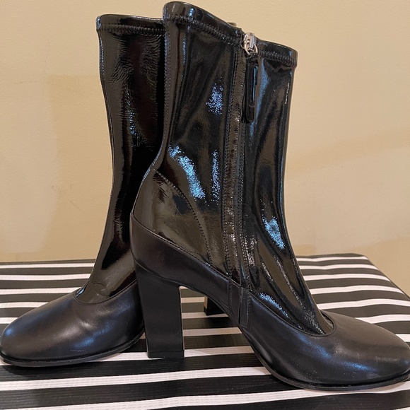 NWOT WANDLER Lesly black patent leather heeled boots in 10 - Picture 1 of 10
